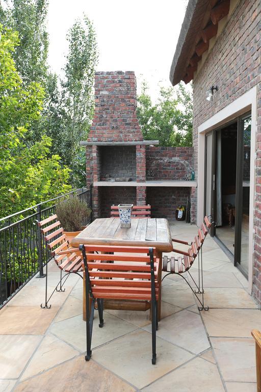 19Th Hole Golf Villa Bed And Breakfast Worcester Exterior foto
